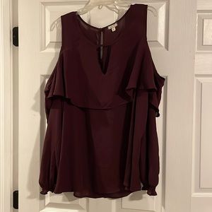 Eyeshadow 2X maroon top